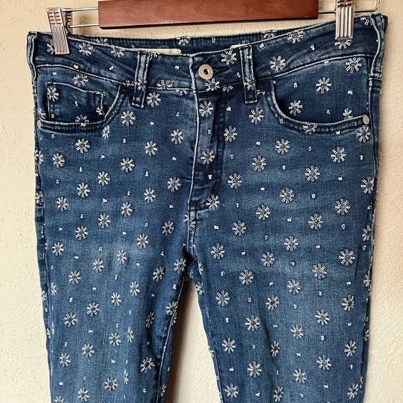 Anthropologie Pilcro Embroidered High-Rise Cropped Bootcut Jeans - Picture 7 of 16